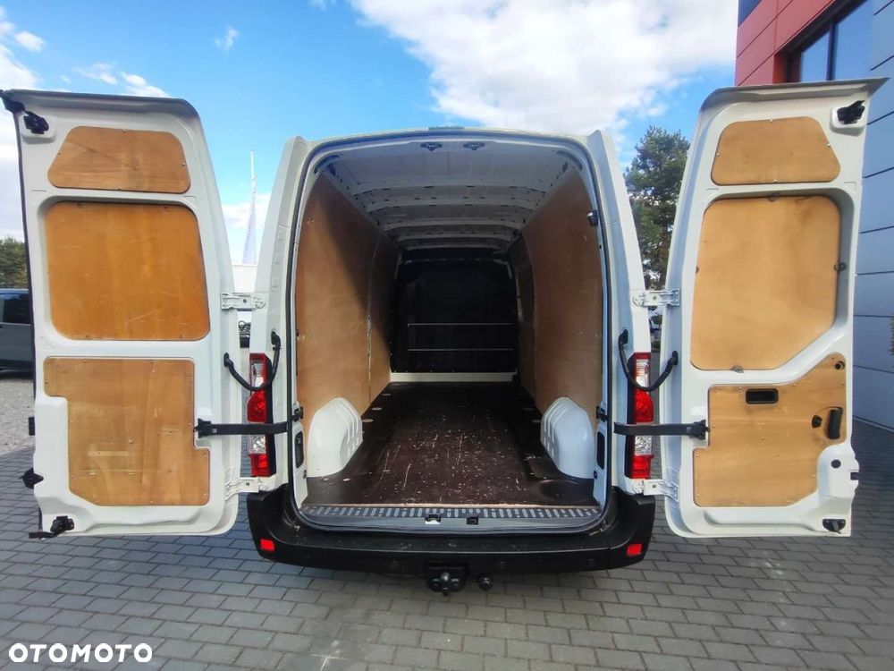 Renault Master - 18