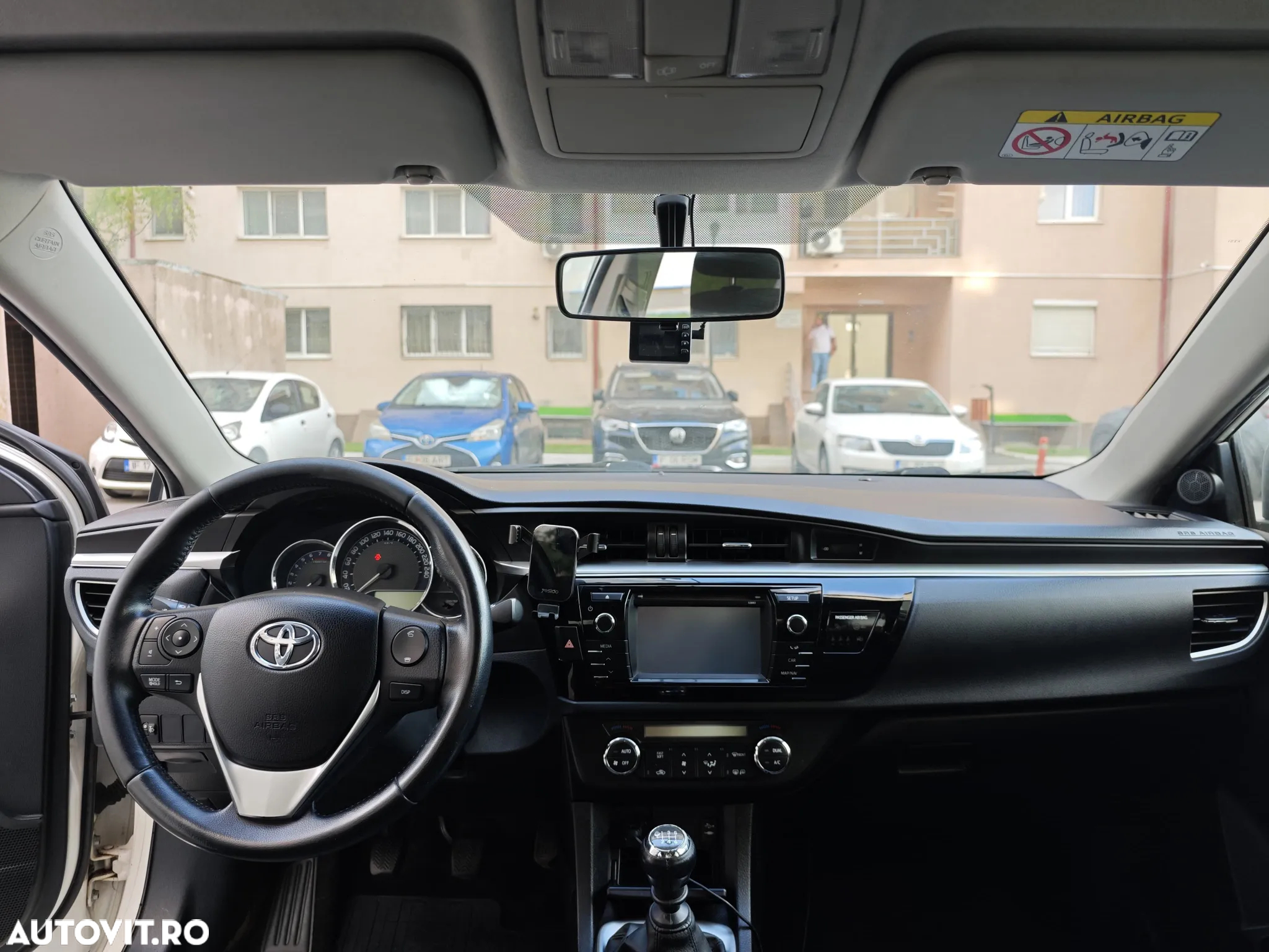 Toyota Corolla 1.33 Dual VVT-i Luna - 12