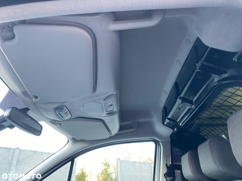 Ford CONNECT - 12
