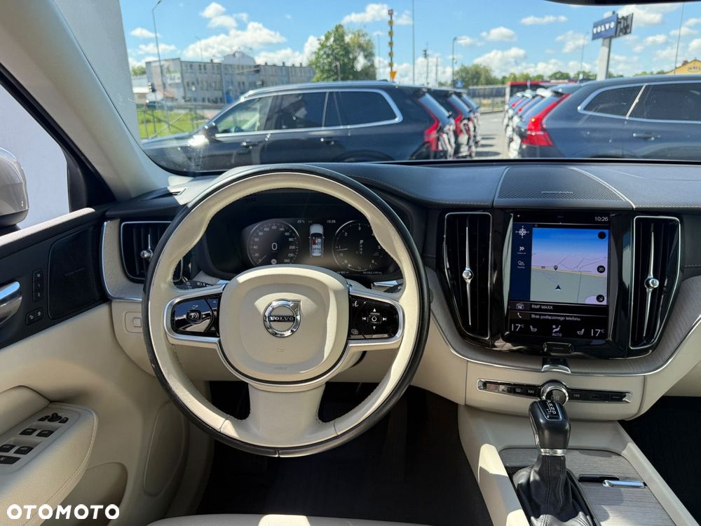 Volvo XC 60 - 24