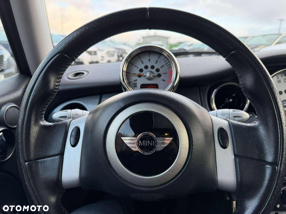 MINI ONE - 12