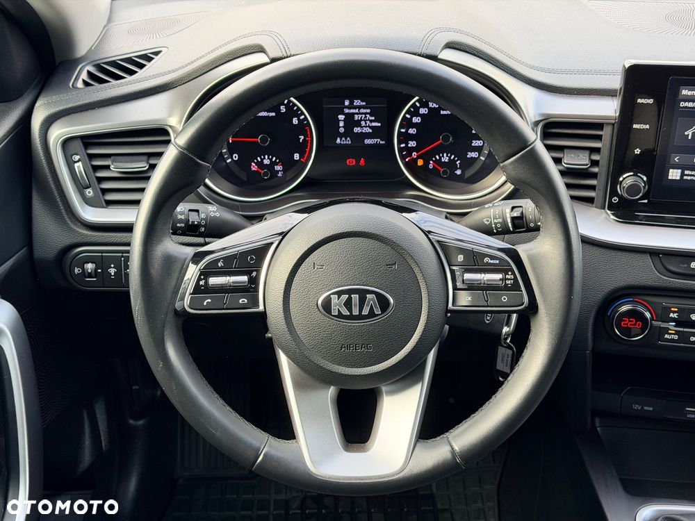 Kia XCeed 1.4 T-GDI M - 14