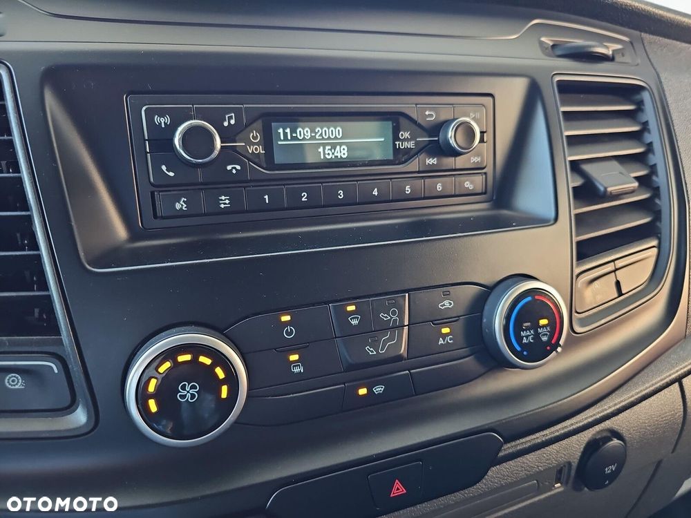 Ford transit - 25