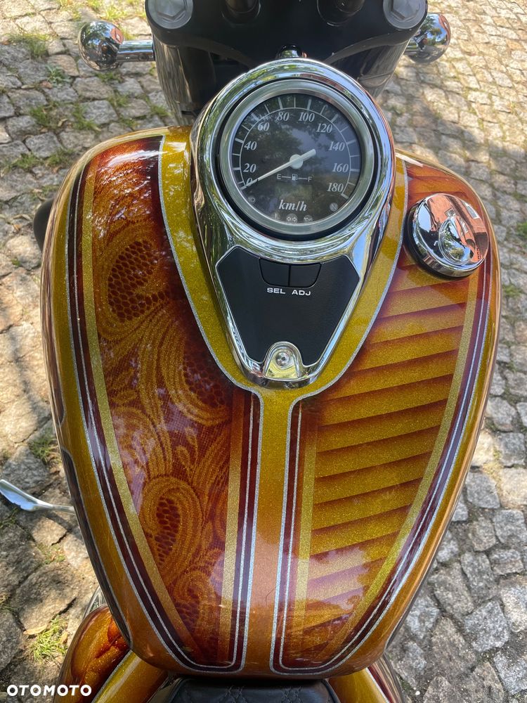 Suzuki VL 800 Volusia - 15