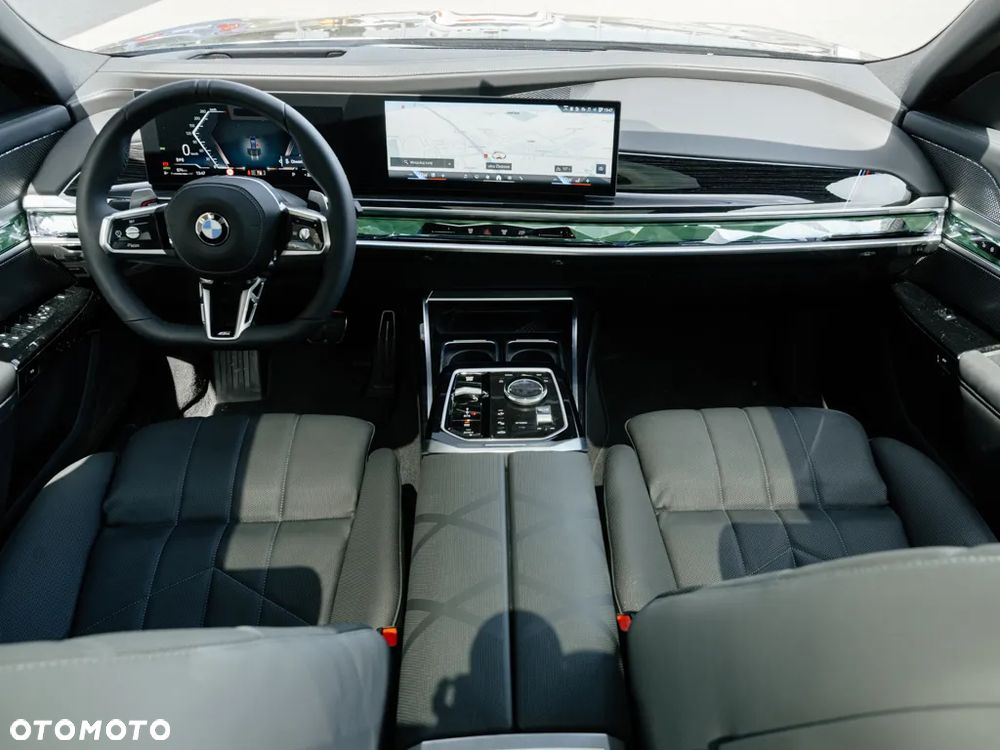 BMW Seria 7 740d xDrive - 8