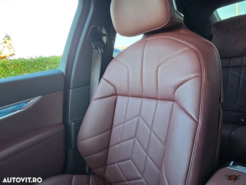 BMW Seria 7 740d xDrive - 13