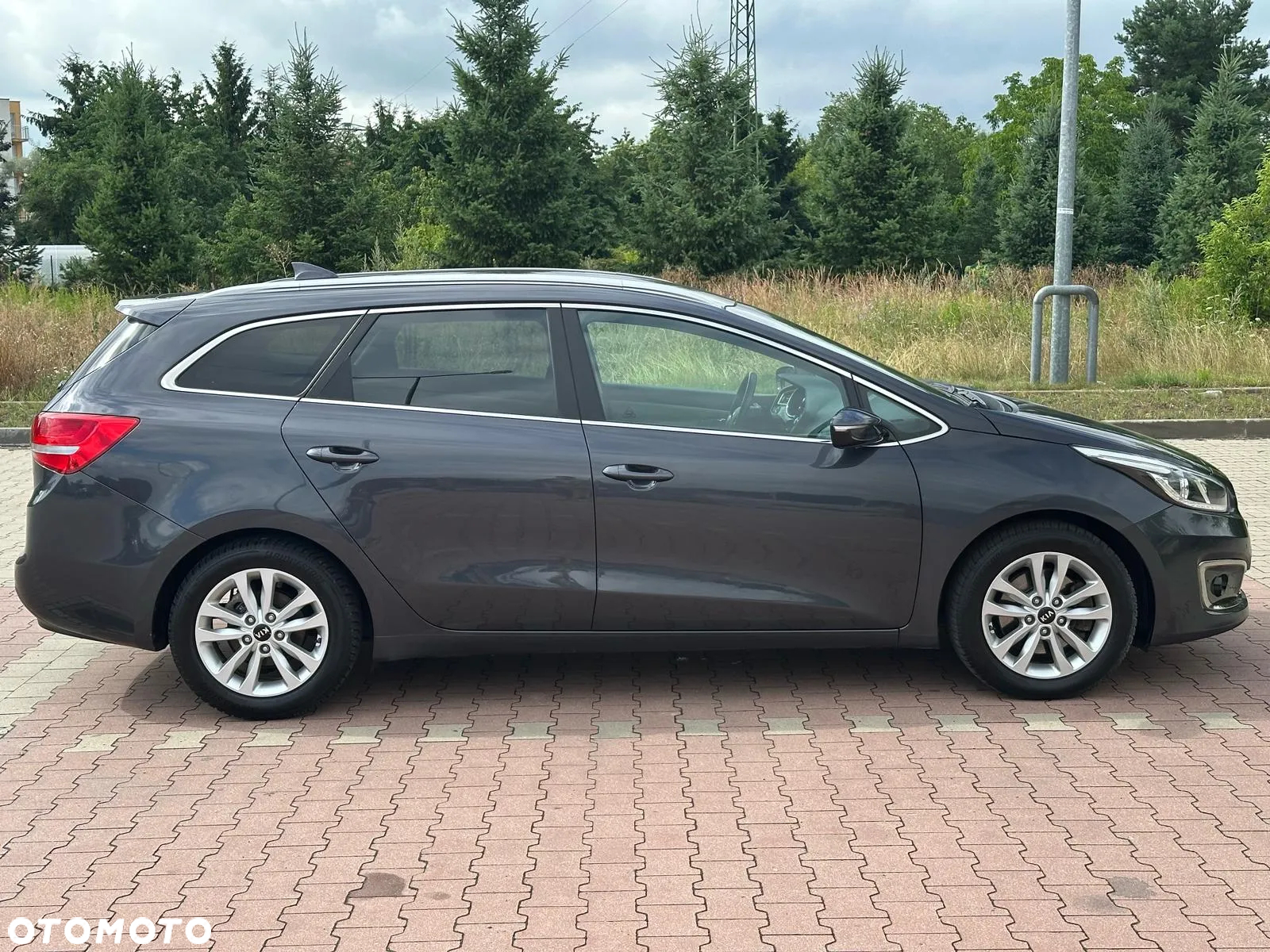 Kia Ceed 1.6 CRDi 136 ISG SW Dream-Team Edition - 7