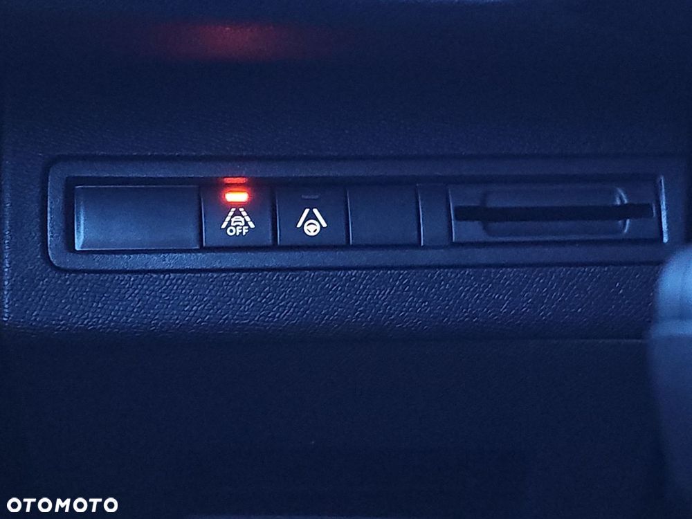 Peugeot 5008 2.0 BlueHDi GT Pack S&S EAT8 - 23