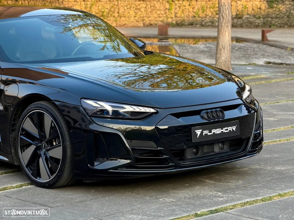 Audi e-tron GT quattro - 11