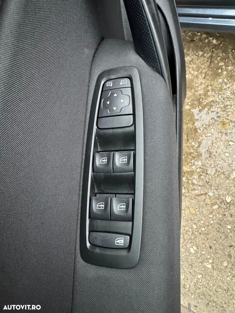 Renault Megane TCe 116 GPF Life - 12