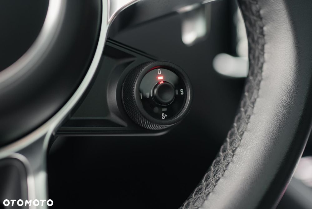 Porsche Cayenne - 31