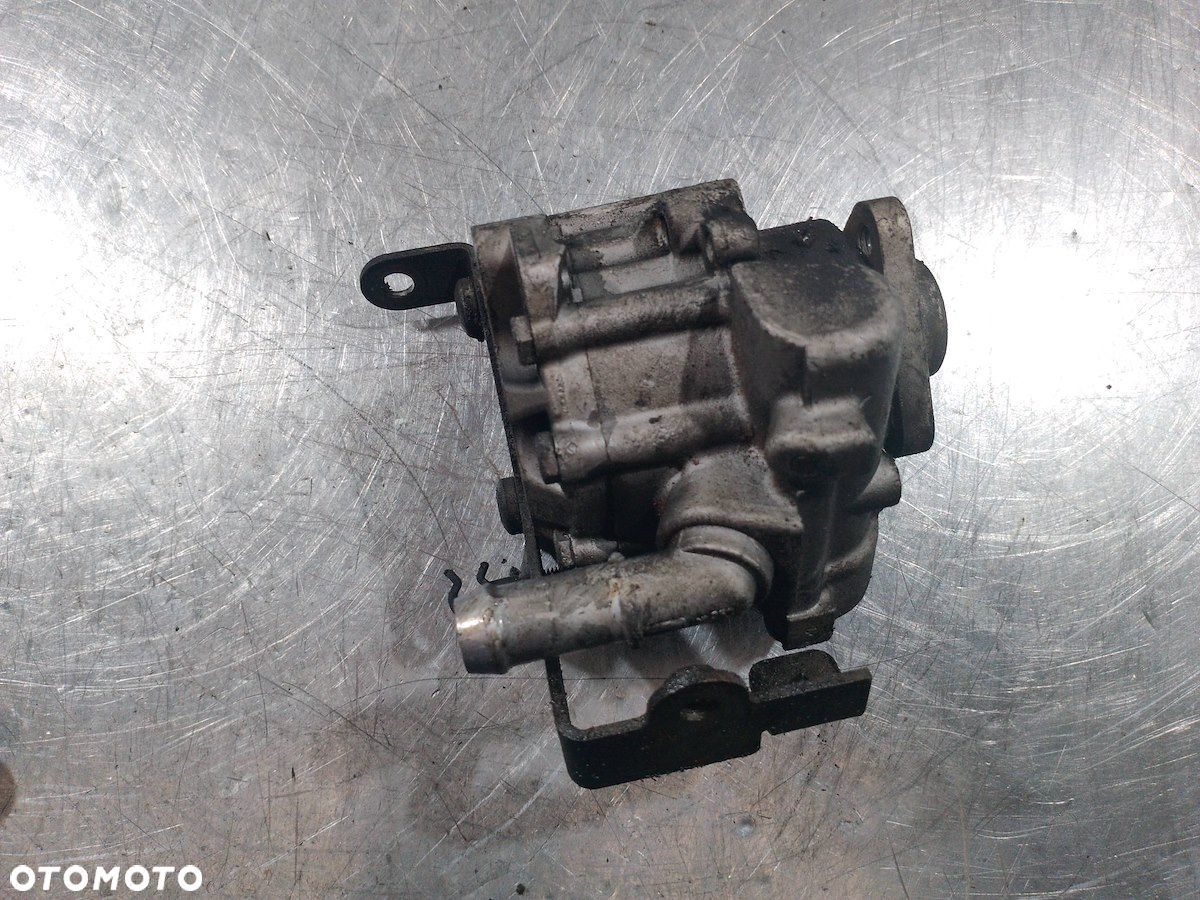 POMPA WSPOMAGANIA PEUGEOT 407 91208 2.7 HDI - 5