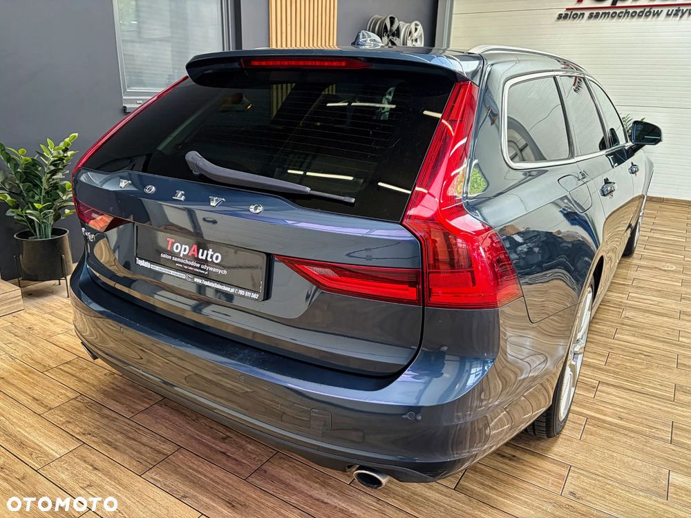 Volvo V90 D4 Geartronic Momentum Pro - 9
