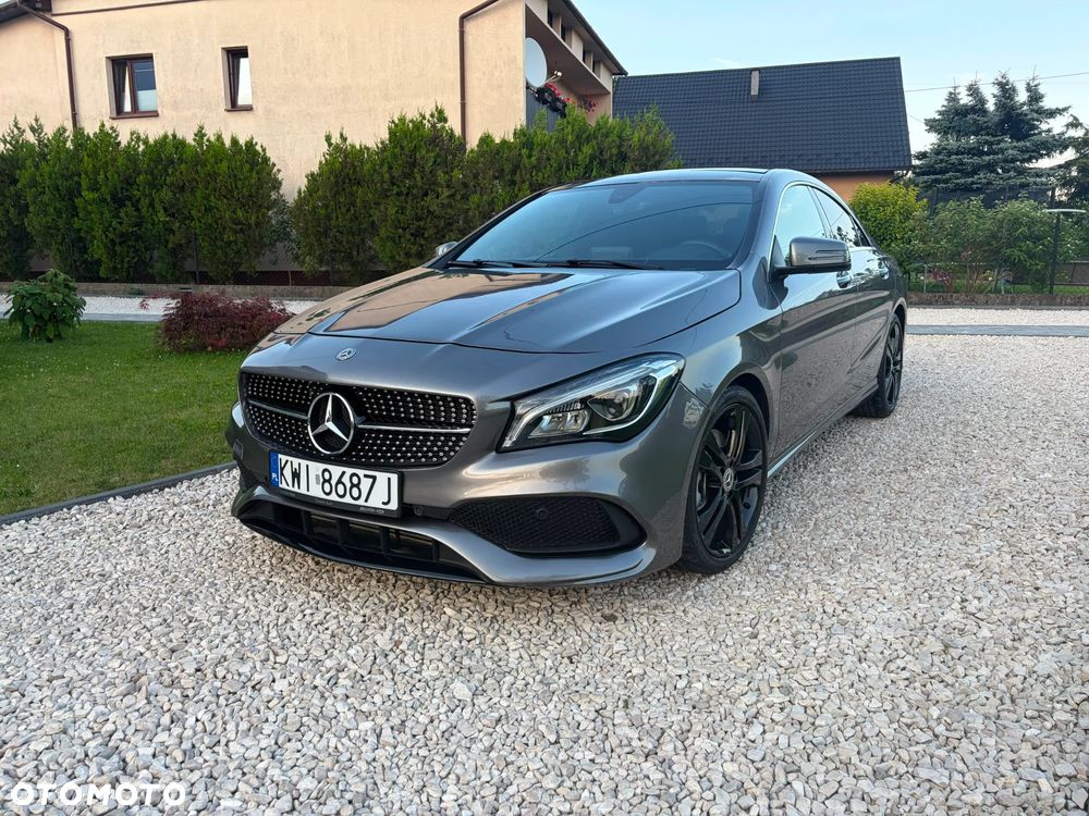 Mercedes-Benz CLA 250 4-Matic AMG Line - 4