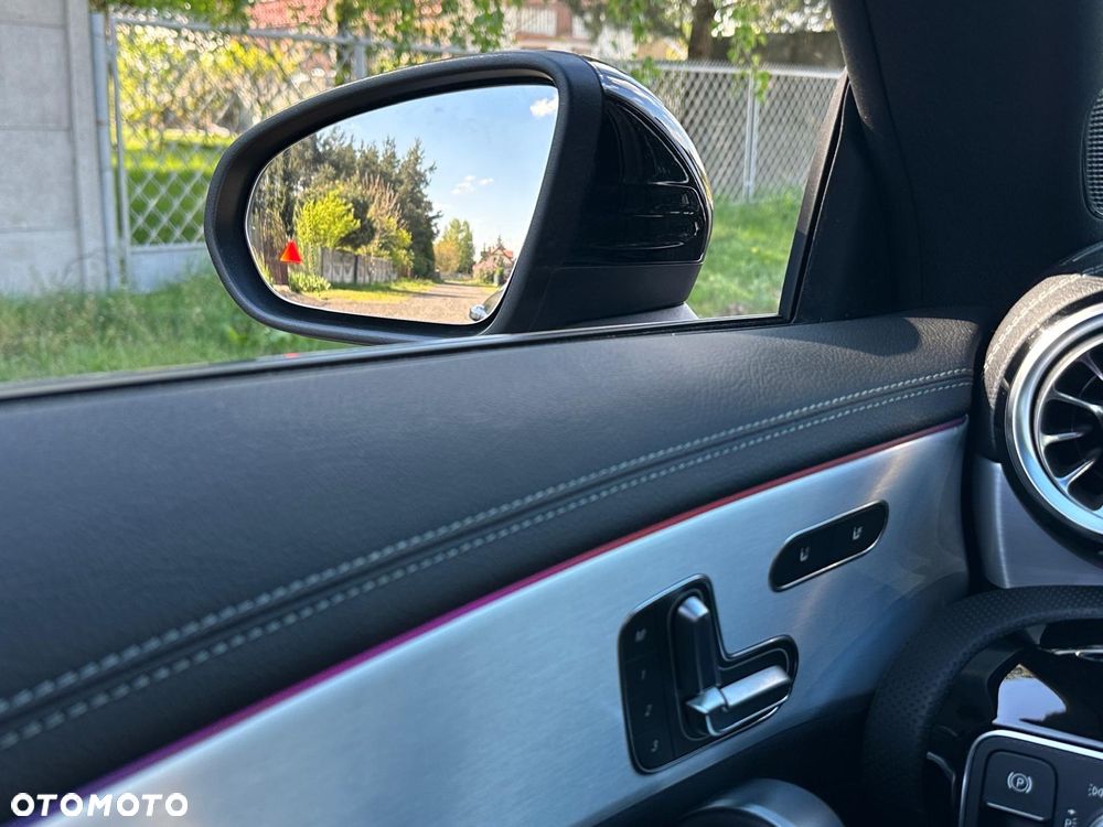 Mercedes-Benz CLA - 13