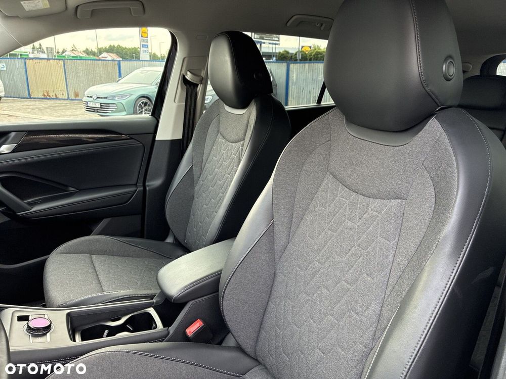 Volkswagen Tayron 2.0 TDI SCR 4Mot Elegance DSG - 13
