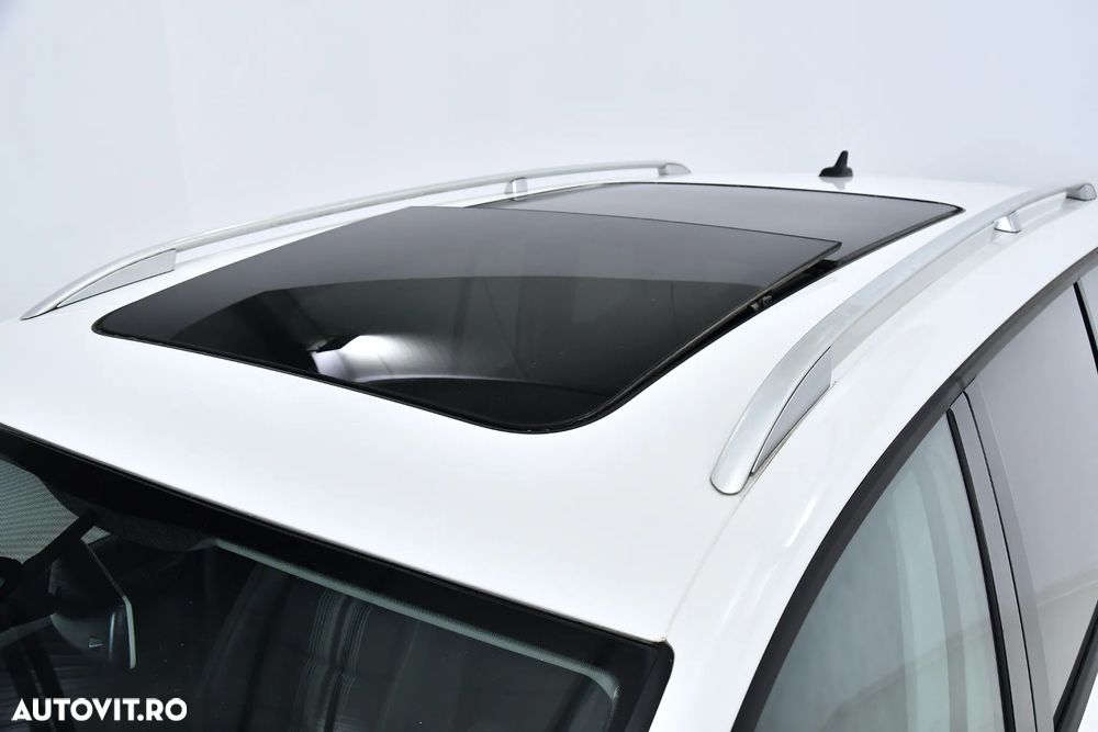 Volkswagen Touran 1.2 TSI BlueMotion Technology MATCH - 19