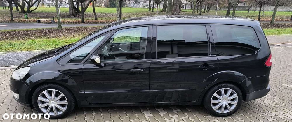 Ford Galaxy - 4