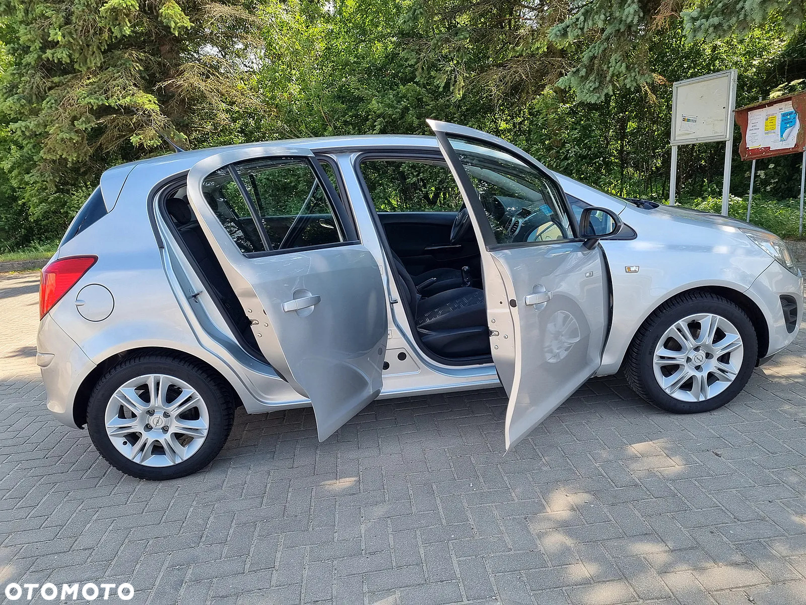 Opel Corsa 1.2 16V Enjoy - 14