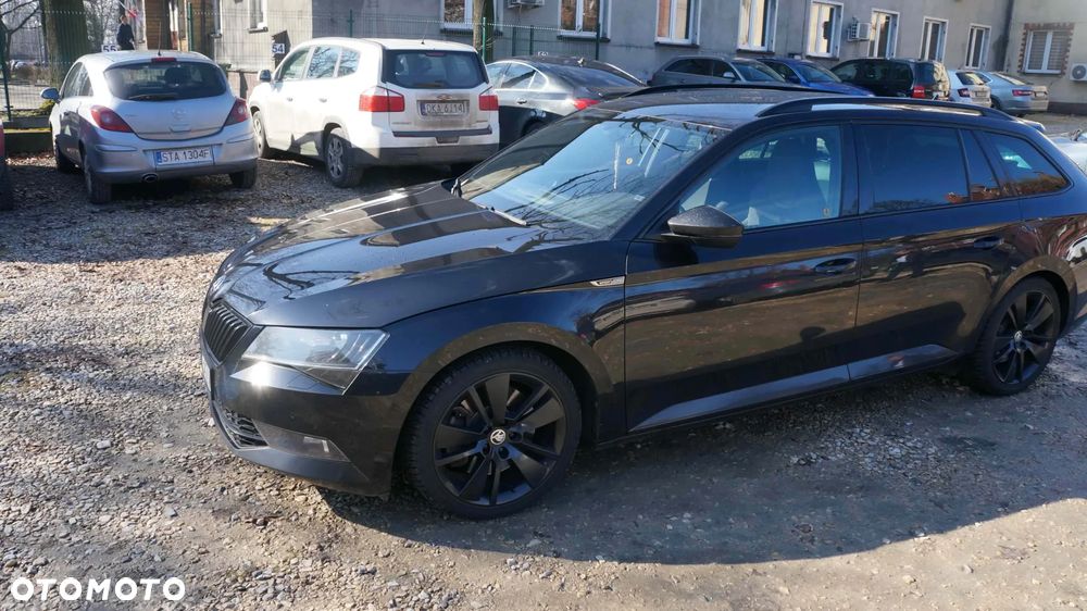 Skoda Superb 2.0 TSI 4x4 Scout DSG - 5