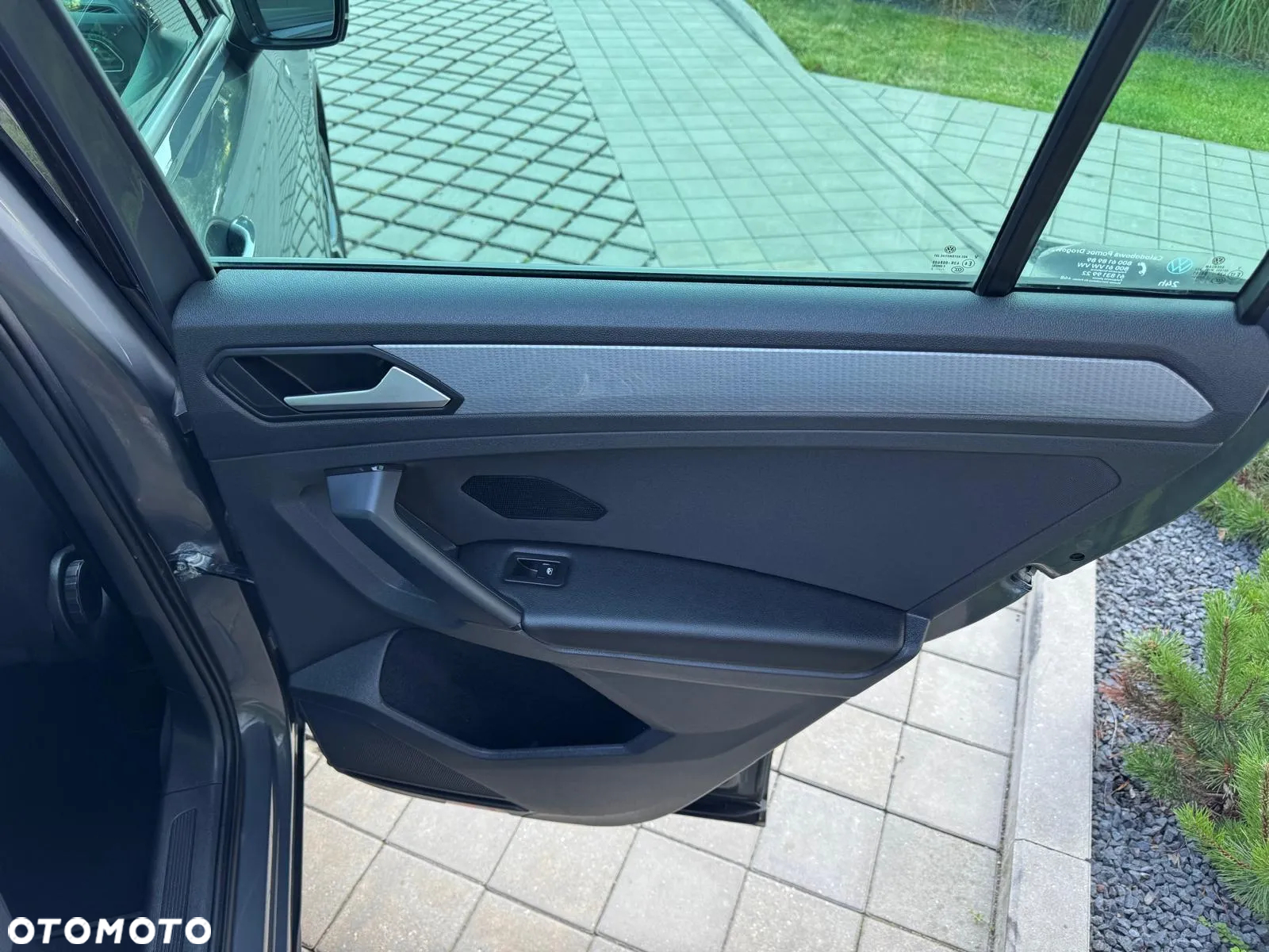 Volkswagen Tiguan 2.0 TDI SCR Life DSG - 34
