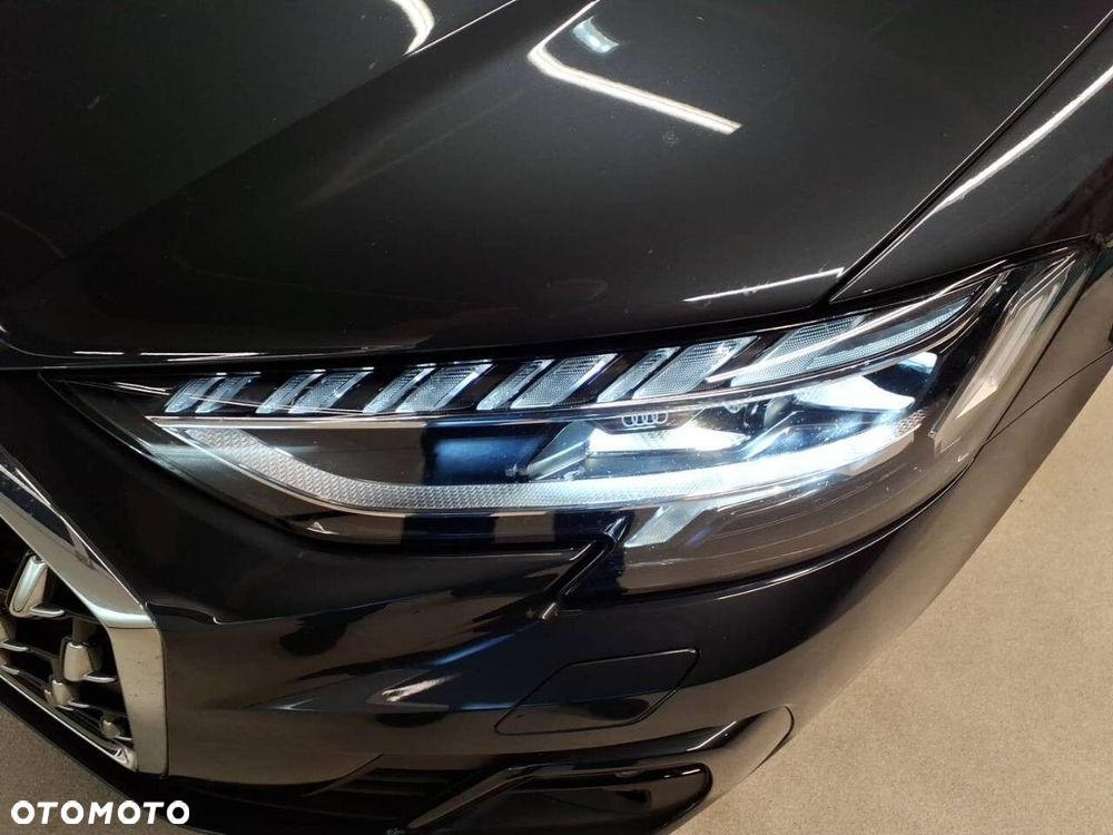 Audi A8 - 6