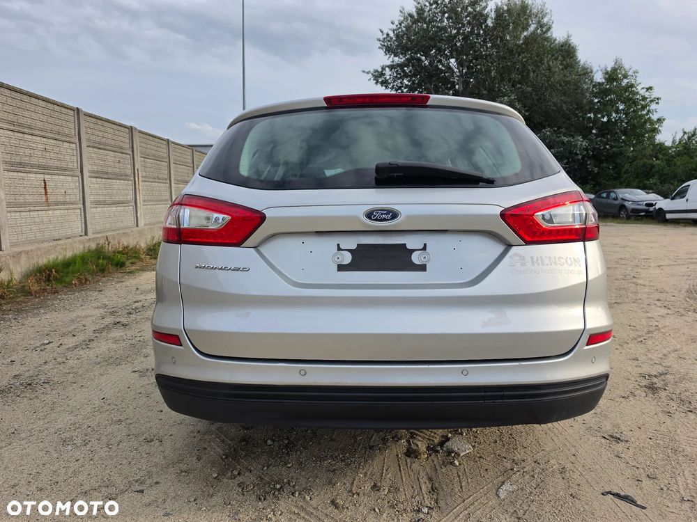 Ford Mondeo - 18