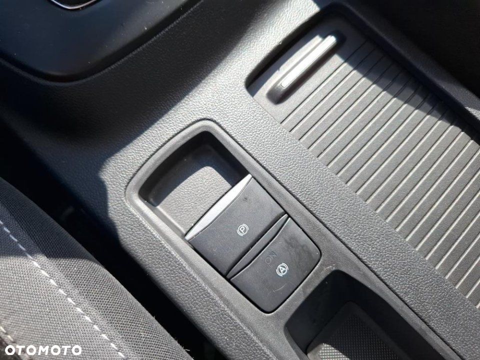 Ford Focus - 33