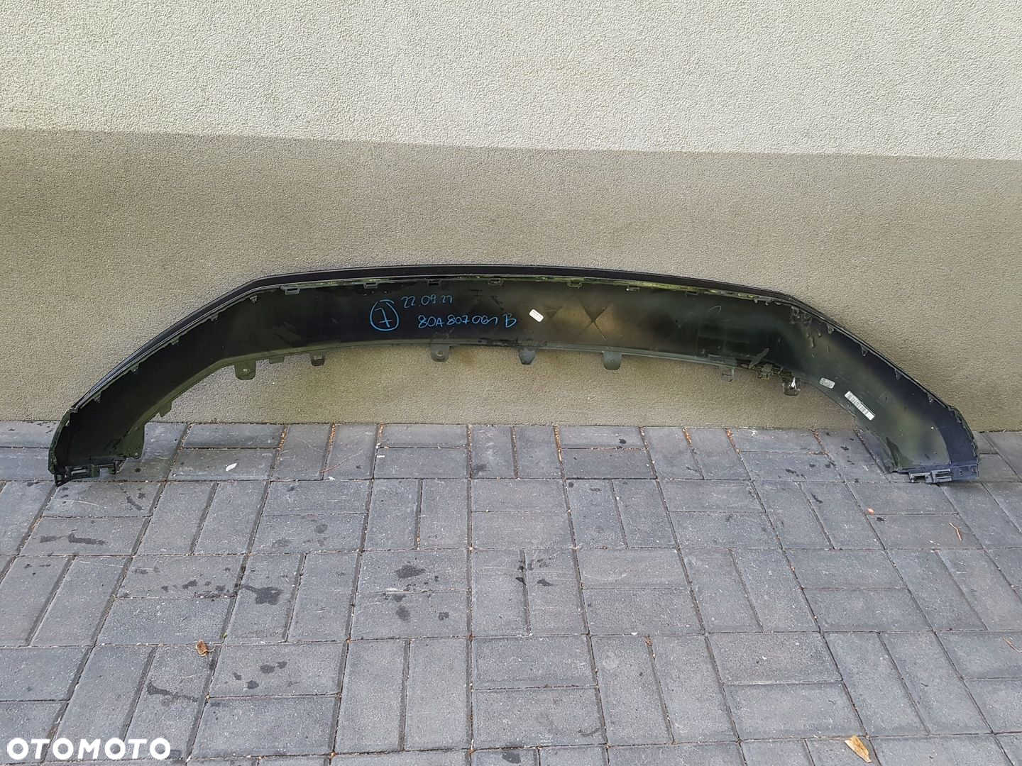 AUDI Q5 S-Line spoiler zderzaka przód 80A807061B - 2