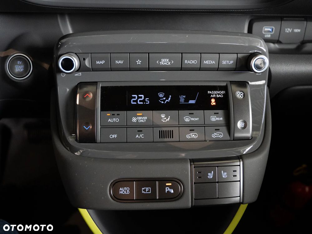 Hyundai Inster 49kWh Cross - 21