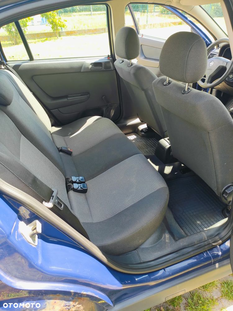 Opel Astra - 10