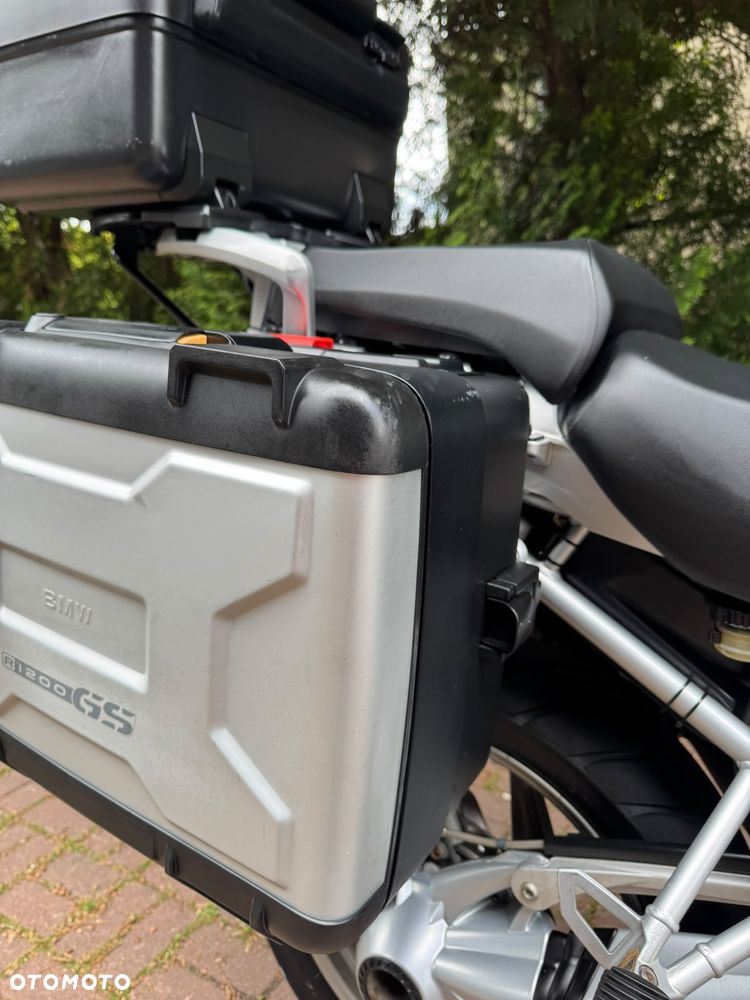 BMW R - 9