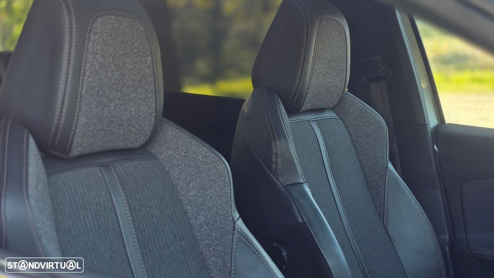 Peugeot 5008 1.6 BlueHDi GT Line EAT6 - 44