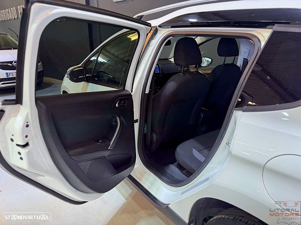 Peugeot 2008 1.2 PureTech Style - 13