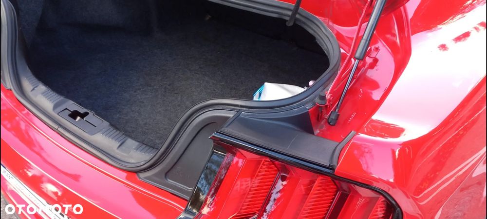 Ford Mustang 2.3 Eco Boost - 25
