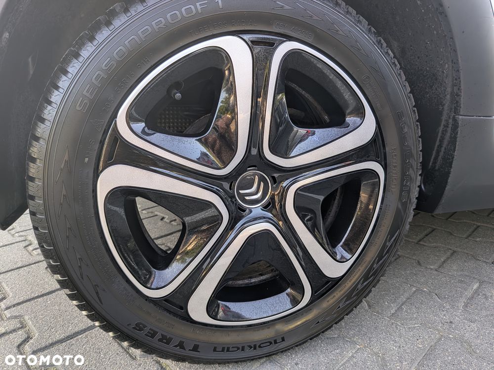 Citroën C3 1.2 PureTech Shine - 20