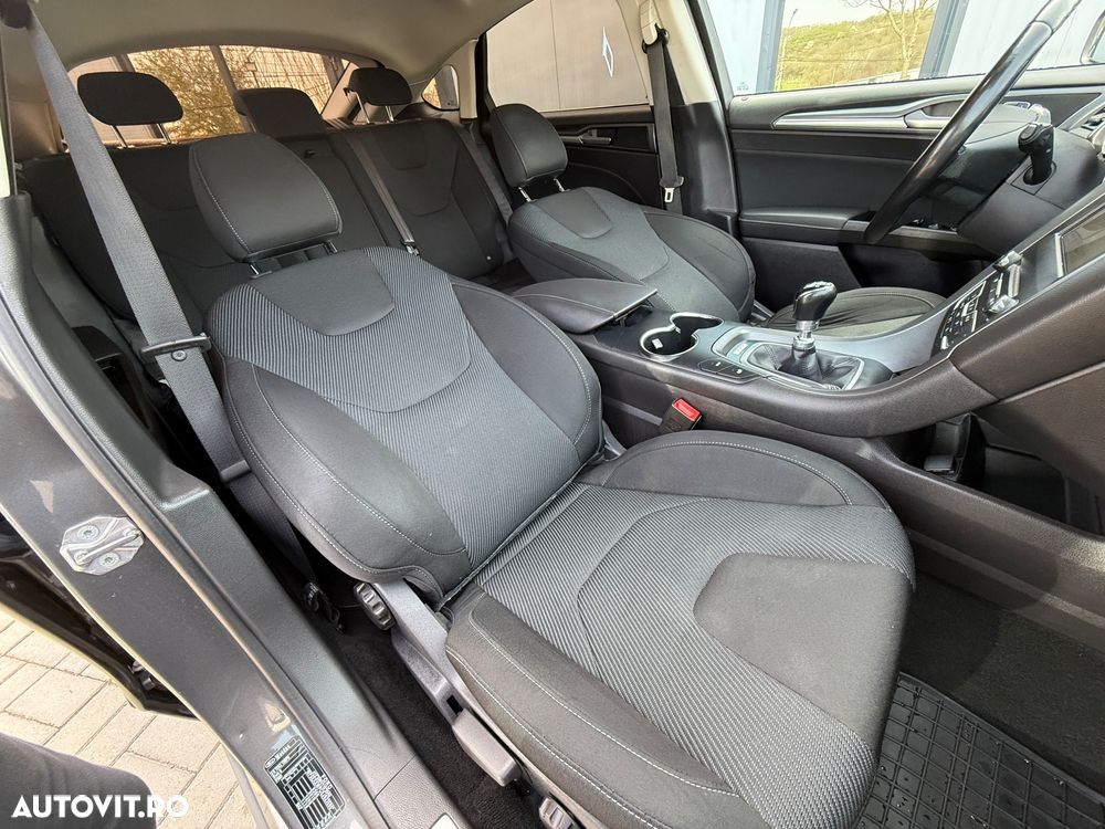 Ford Mondeo 2.0 TDCI Start-Stopp Business Edition - 25