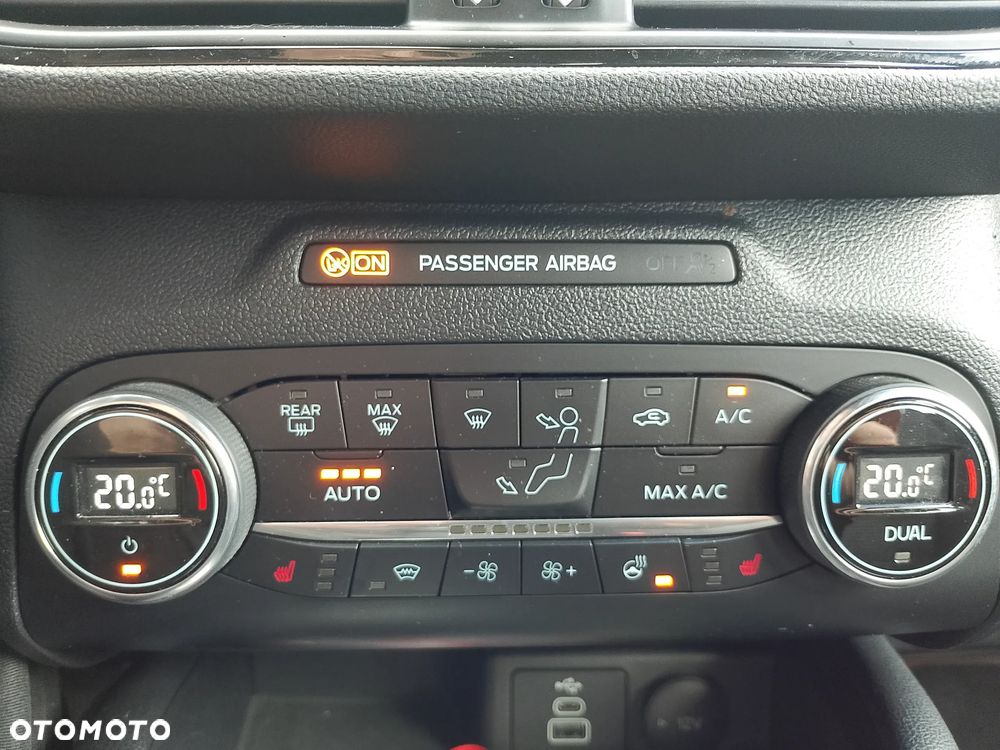 Ford Kuga 2.5 FHEV FWD ST-Line - 29