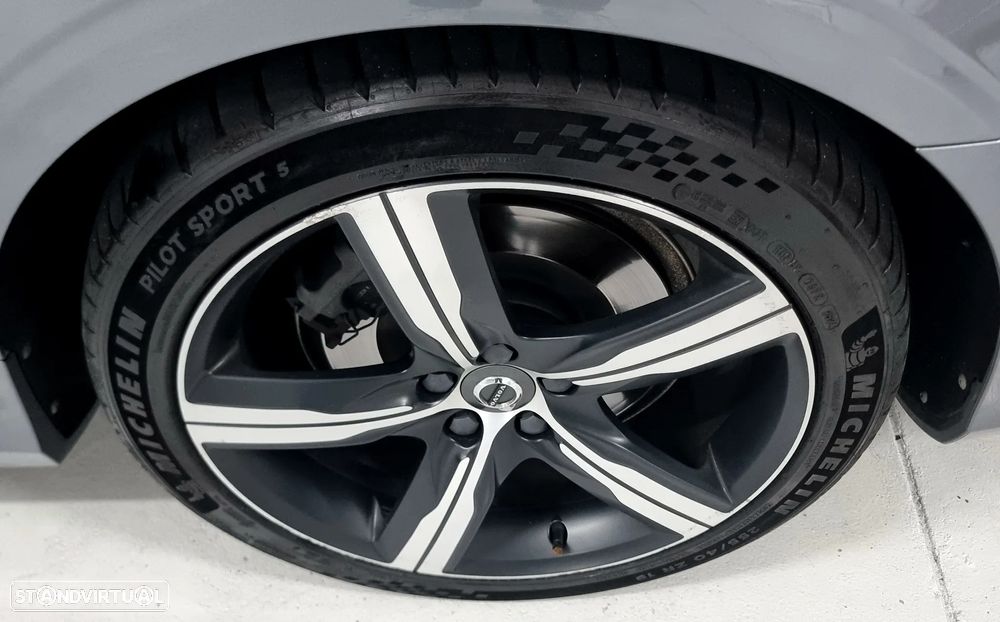 Volvo S90 2.0 T8 PHEV R-Design AWD - 4