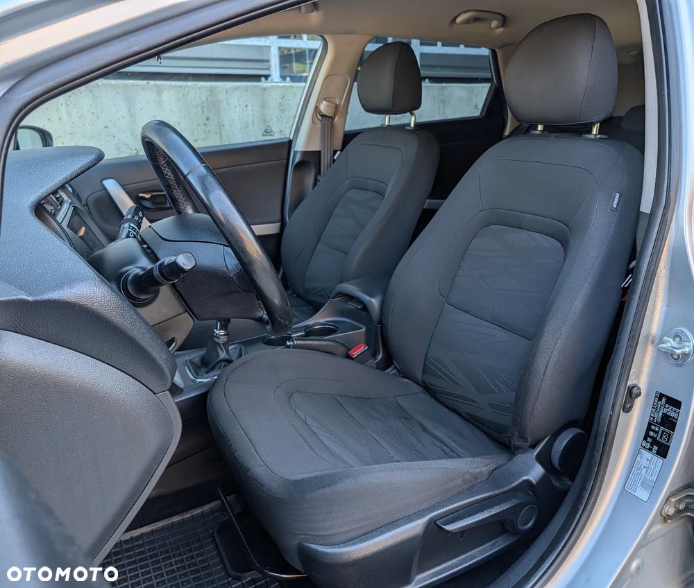 Kia Ceed 1.6 CRDi L Business Line - 6