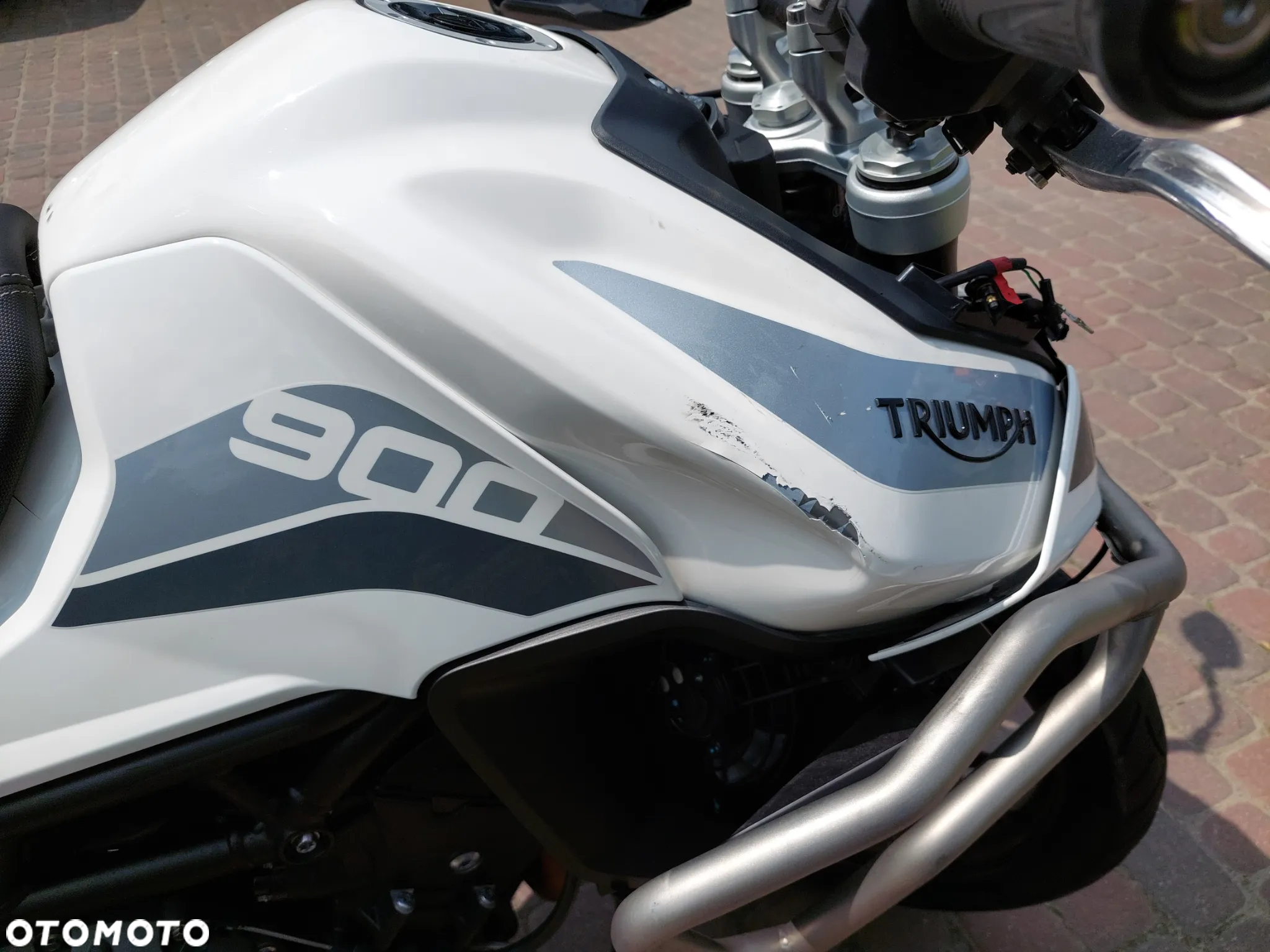 Triumph Tiger - 13