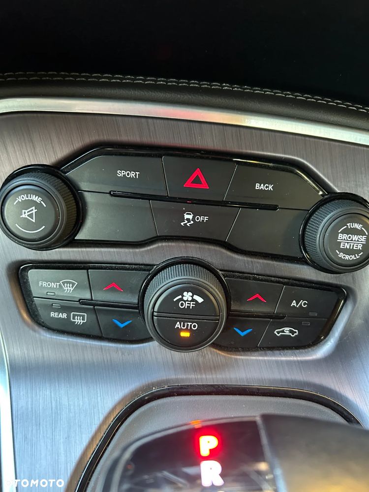 Dodge Challenger 5.7 R/T - 22