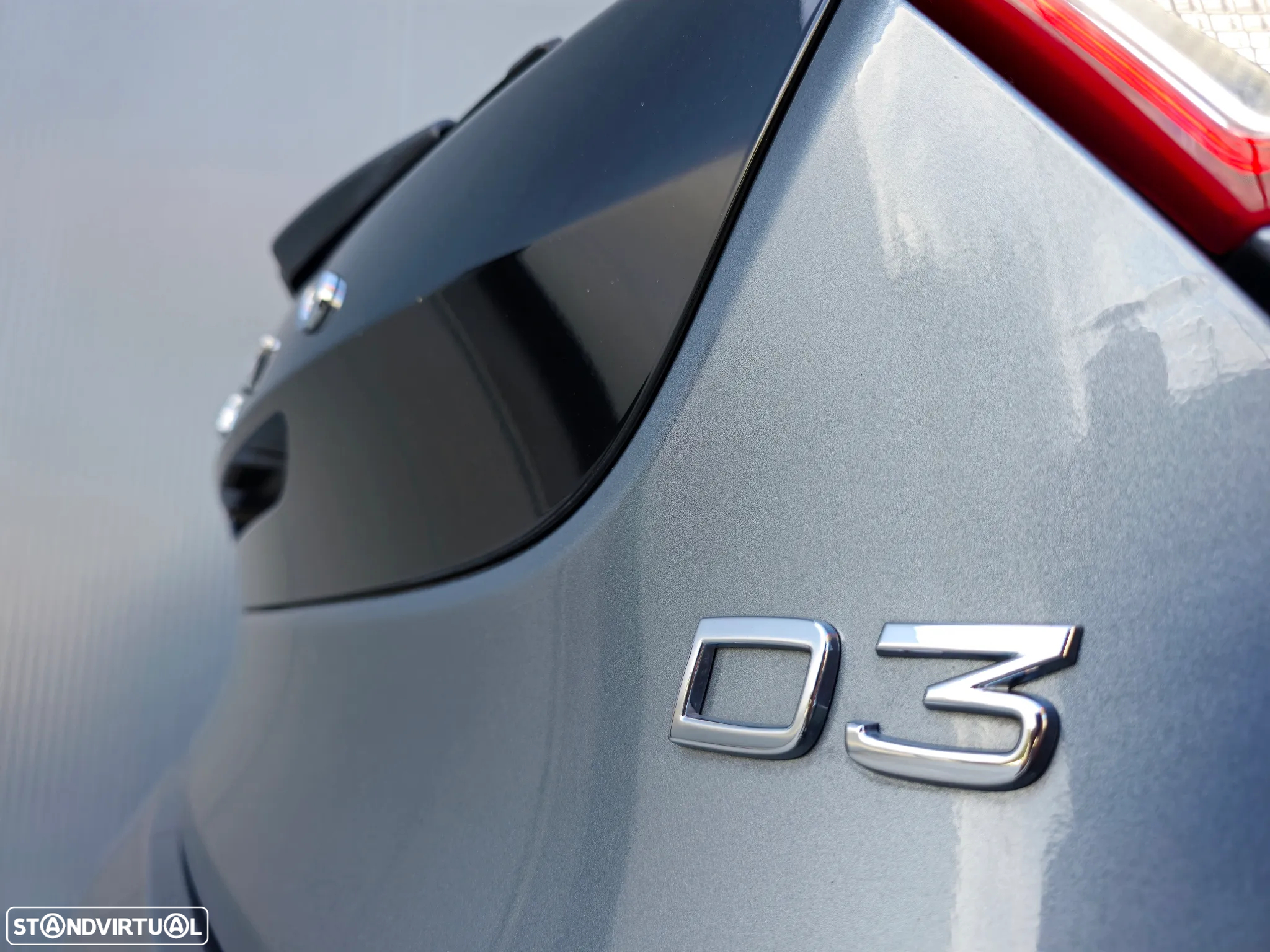 Volvo V40 2.0 D3 Momentum - 7