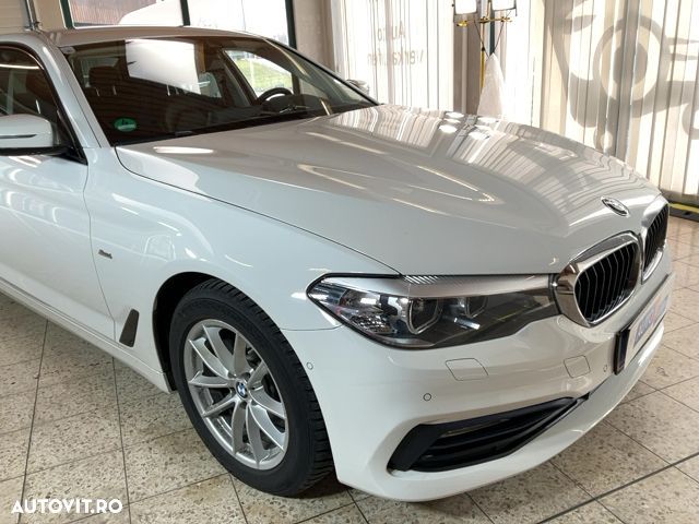 BMW Seria 5 520d Aut. - 8