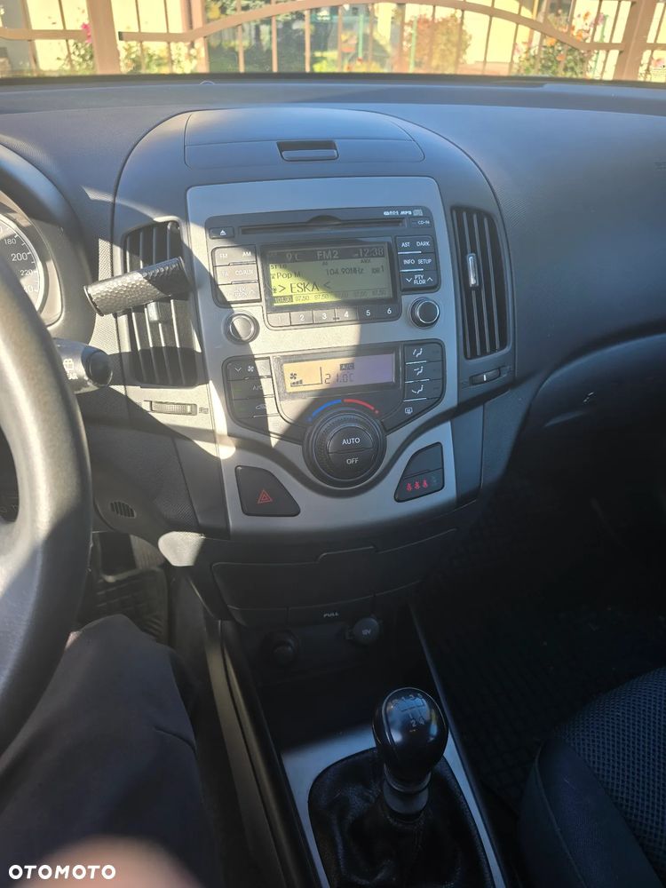 Hyundai I30 2008 photo 2