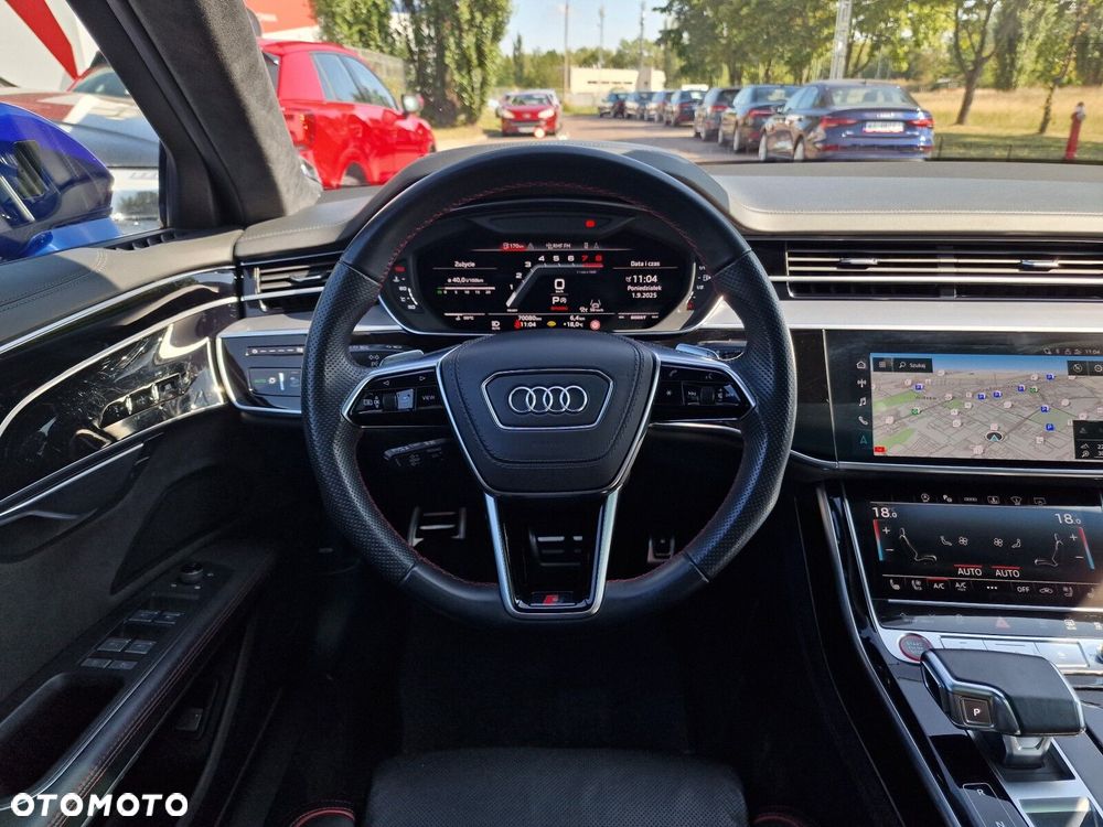 Audi S8 - 23