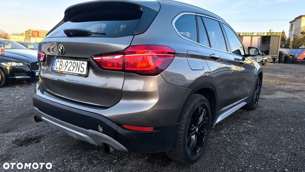 BMW X1 xDrive25i GPF Sport Line - 2