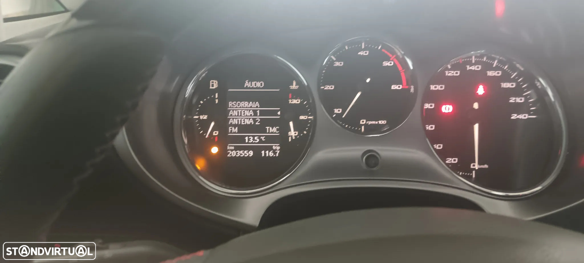 SEAT Leon 1.6 TDI DPF Ecomotive Style Copa - 9