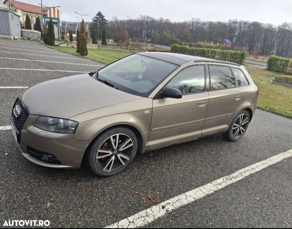 Audi A3 Sportback - 2