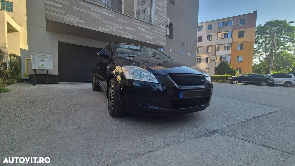 Kia Ceed 1.4 GSL BEST - 1